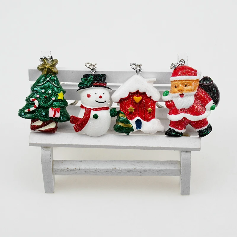 

Christmas Present Keychain Keyring Christmas Gift Automobile Keyring Snowman Santa Claus Car Styling Auto Decoration Accessories
