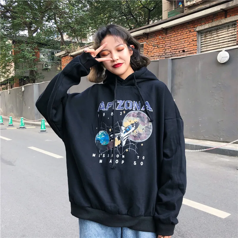 Paris Girl Women Loose Restore Star Airship Printing Black Thin Pullover O-neck Hoddie Sweatshirt Girls White Gray Hoodies