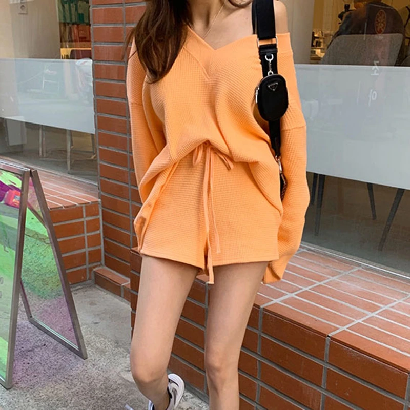 Женский трикотажный костюм VGH элегантный комплект из двух предметов свитер с v