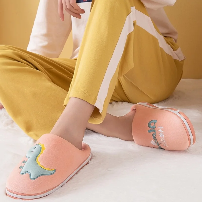 Тапки женские/мужские зимние симпатичные плоская подошва мягкие мультяшный