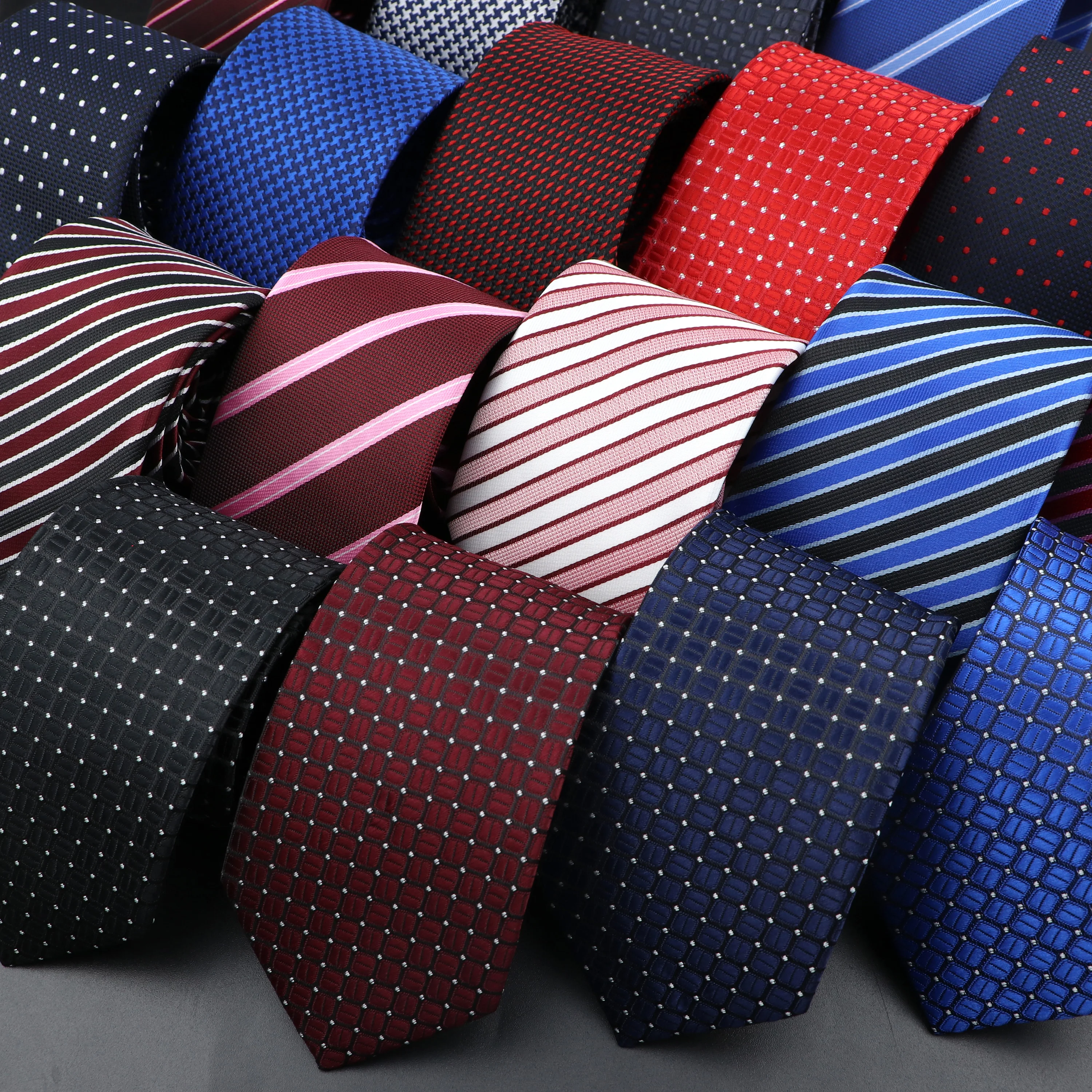 New Dot Striped Men's Tie Fashion Classic Soft Neckties Blue Black Red Pink Jacquard Woven Polyester Cravat Daily Wear Accessory