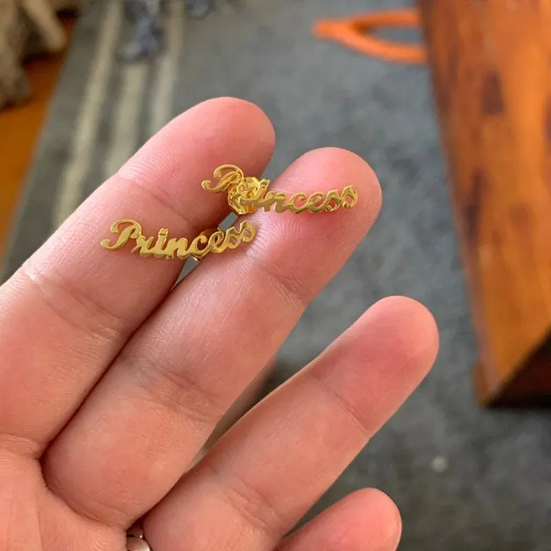 

Customized Name Earrings Stainless Steel Stud Custom Name Personalized Earrings for Women Bridesmaid Oorbellen Voor Vrouwen