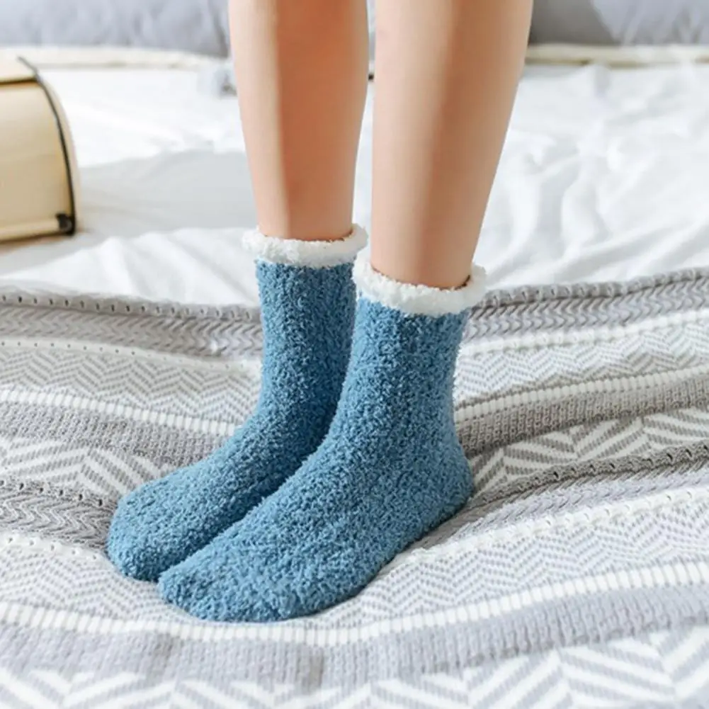 Модные женские зимние утепленные коралловые флисовые эластичные носки средней