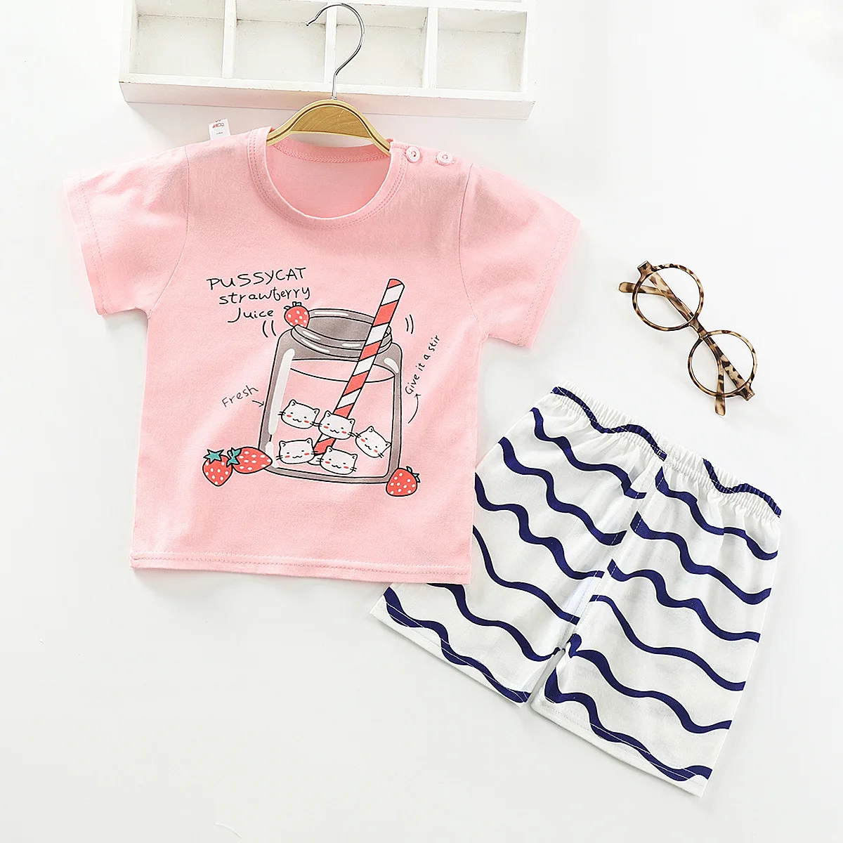 

H939 Детская мода для мальчиков, Стиль комплекты летний костюм для малышей; Одежда для маленьких мальчиков; Комплект из 2 предметов, Новый Модн...