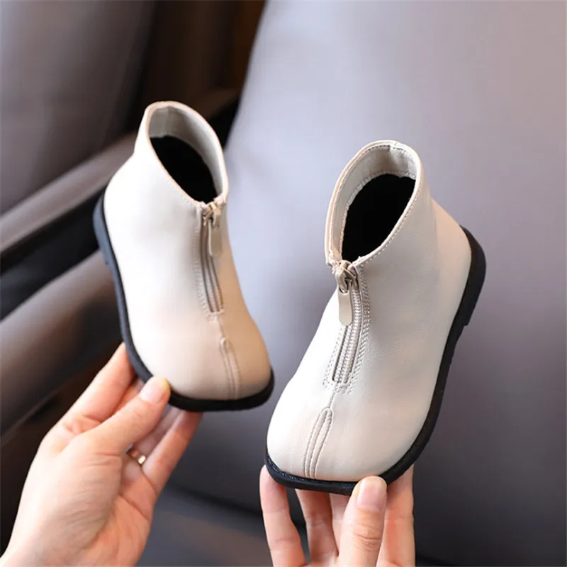 

Children's Shoes