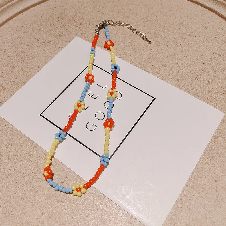 Женское Ожерелье с бусинами Kpop маленькие цветочные ожерелье ромашками ручной