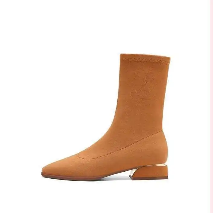 

Женские ботинки из флока на толстом каблуке, с острым носком