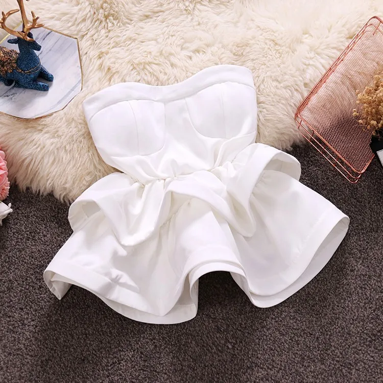 Женские блузки с открытыми плечами и рюшами укороченный топ без рукавов лето 2020