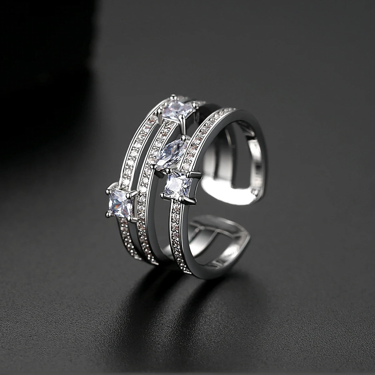 LUOTEEMI трехслойное регулируемое кольцо для женщин Свадебная вечеринка выложенное