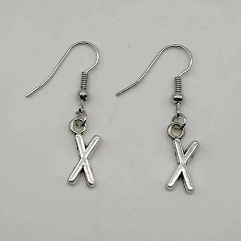 Модные A Z алфавитные серьги маленькие и милые подходят для