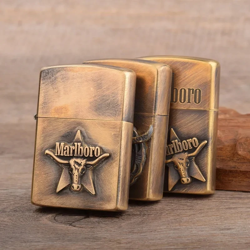

Chinese brand Zorro pure copper kerosene electric welding cow head sticker old retro men's lighter