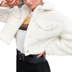 Куртка женская короткая, с двумя карманами, однотонная, на пуговицах