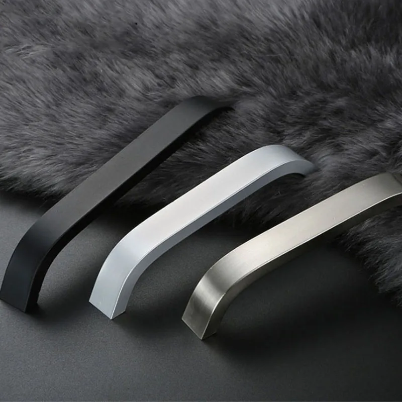 

European Fashion Furniture Handle Hardware Modern simplicity Kitchen Cabinet Knobs and Drawer Pull Aluminum alloy Interior Doors