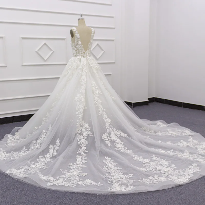 Eslieb V Neck 3D Flower Wedding Dresses Long Lace Embroidery Bridal Gown Elegant Plus Size Vestido De Noiva Bling Zipper SJ009