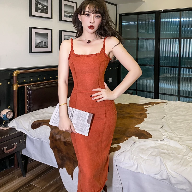 

Новинка 2020, облегающее платье с заусенцами в виде тыквы, длинное Привлекательное Женское Платье До Колена на бретелях-спагетти с квадратным...