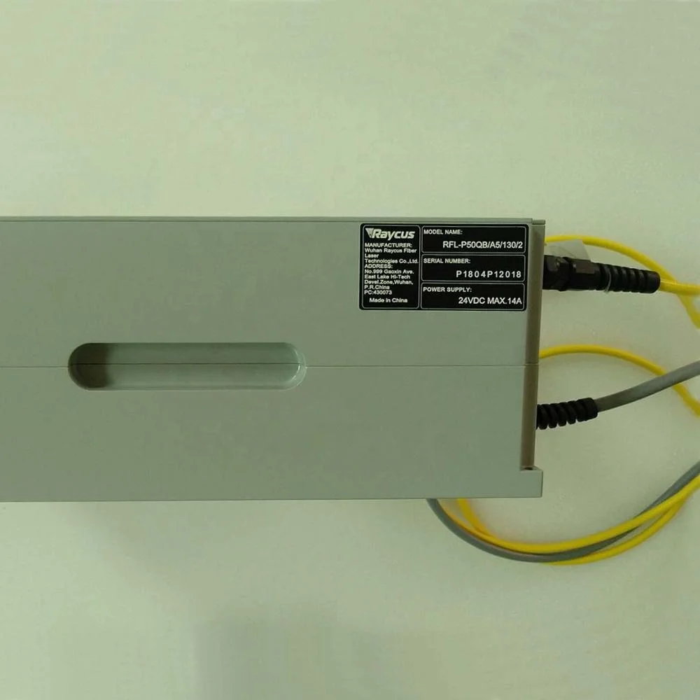 Оптоволоконный лазерный источник Raycus мощностью 30 Вт импульсный оптоволоконный с