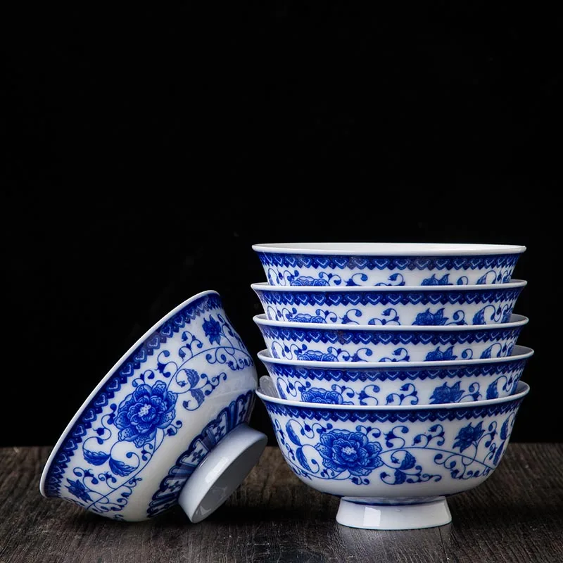 

Утолщенная керамическая чаша в стиле ретро, сине-белые фарфоровые чаши, китайская чаша Цзиндэчжэнь для рамен, контейнер для фруктов, кухонн...