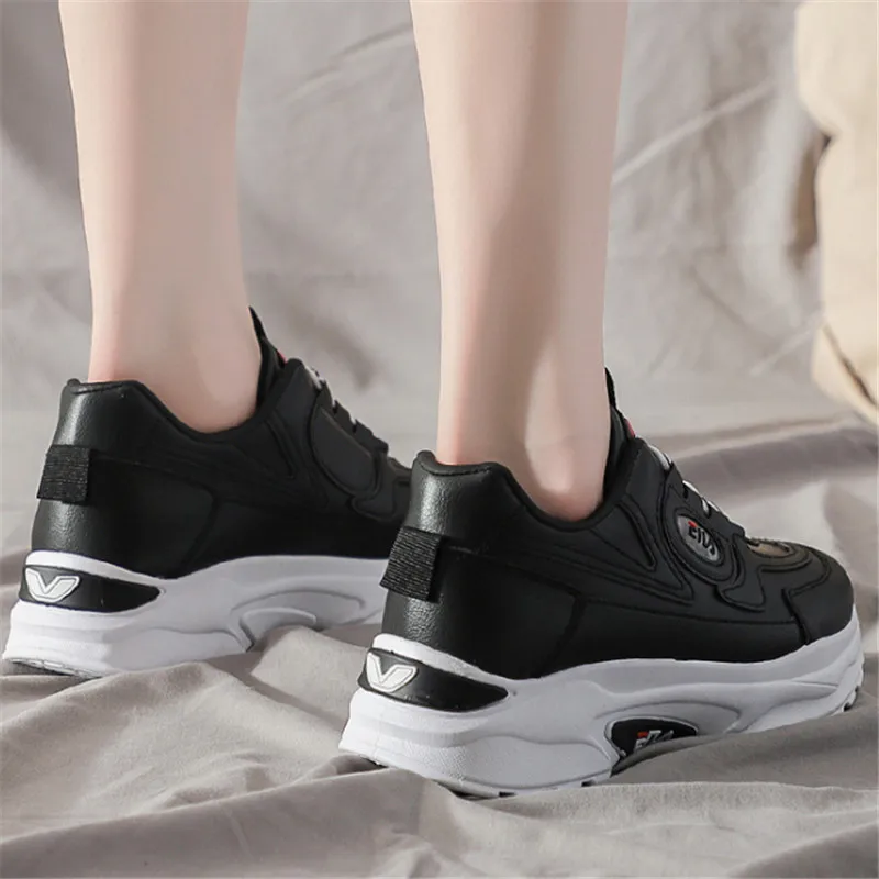 

2020 Brand Women Leather Thick-soled Sports Shoes Womans Zapatillas Mujer Wedge Running Shoes Fashion Designers White Sneakers