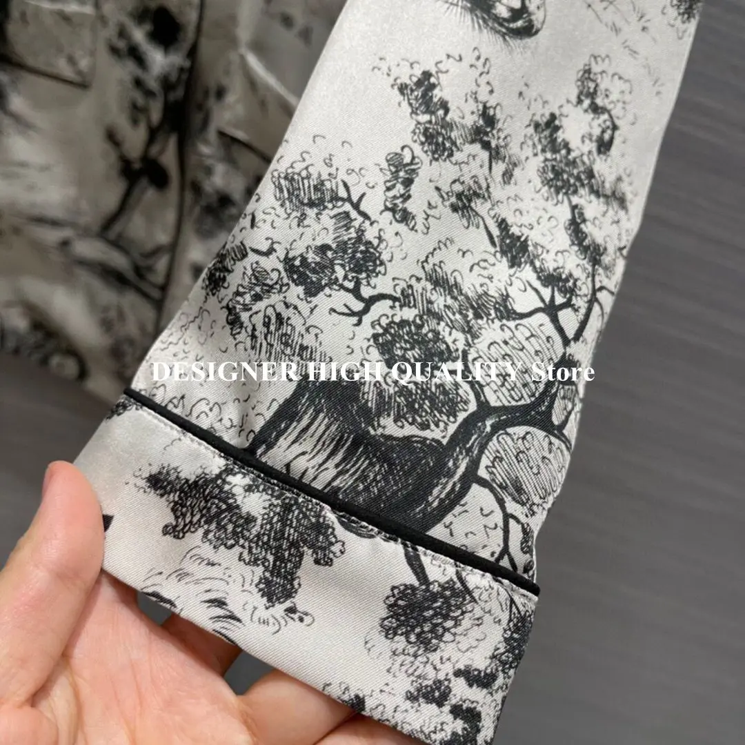 Vintage Ink Print Animal Pattern Women's Pajamas 2021 New Fashion 100% Silk Shirt With Long Pants Suit Runway Designer Pajama
