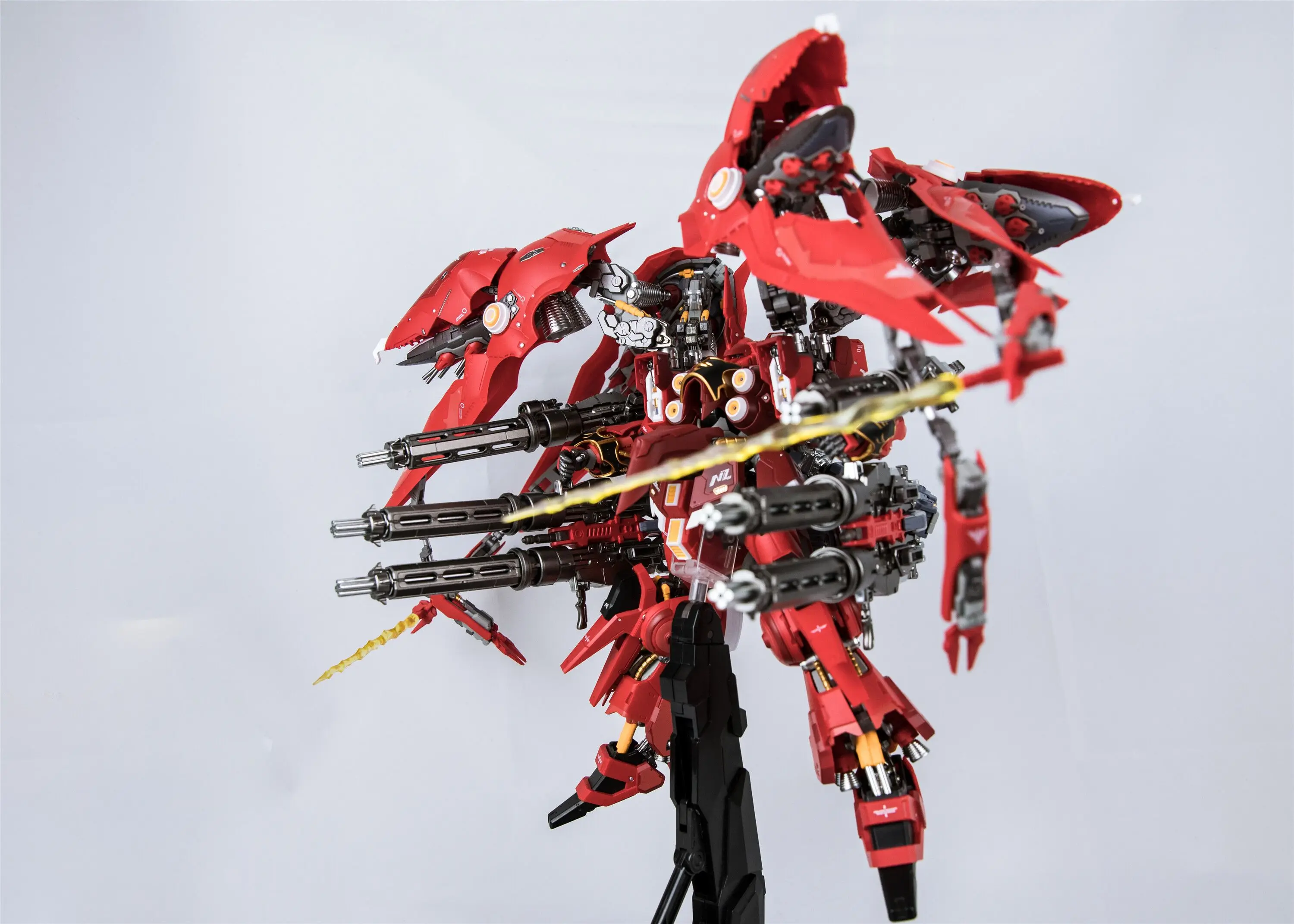 Металлический клуб MC 1/100 NZ 666 Kshatriya Warlock красная версия полная фронтальная комета