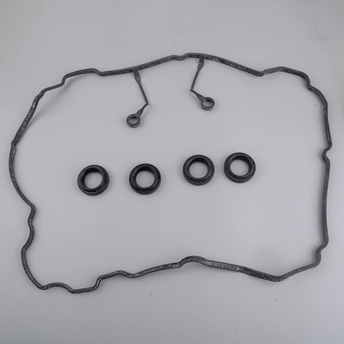 

Комплект прокладок крышки клапана 224432E000, подходит для Hyundai Elantra Sonata Tucson ix35 i40 Kia Forte Optima Sportage Soul VS50824R 0361997