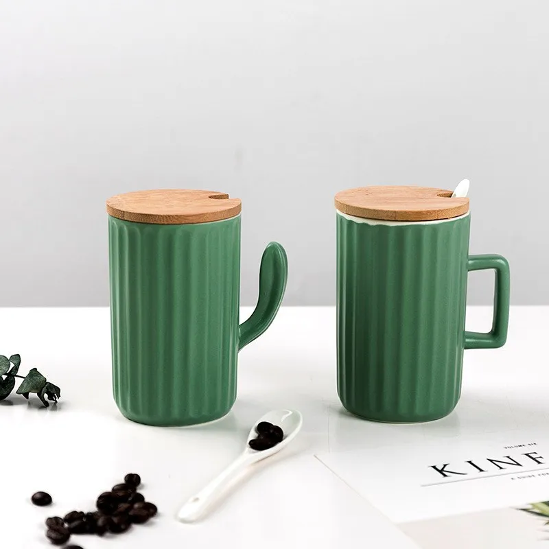 

Creative Heat-resistant Mug Cartoon With Lid 300ml Water Cup Coffee Ceramic Mugs Children Cup Office Drinkware Gift