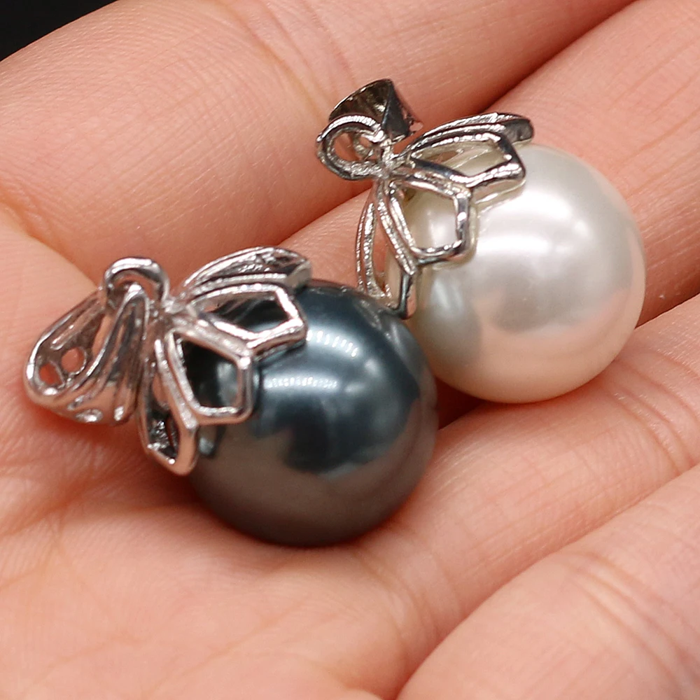 

2Pcs New Natural Shell Beads Exquisite Ball Shape Temperament Smooth Charm Pendant For Jewelry Making Necklace Earrings 16x16mm