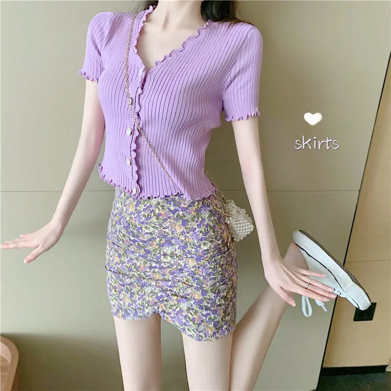 Женский летний комплект из двух предметов фиолетового цвета в винтажном стиле