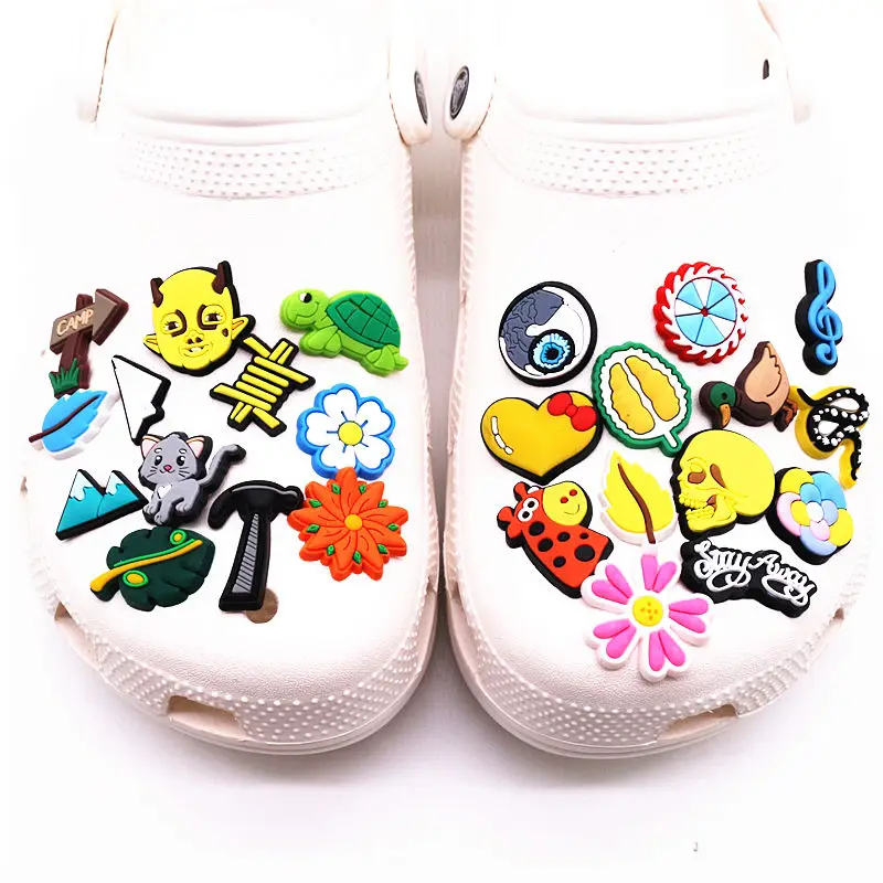 Fashion Novel 22 Kinds Shoe Charms Accessories Musical Note Leaf Animals PVC Shoe Decoration for Croc jibz Kids Party X-mas Gift