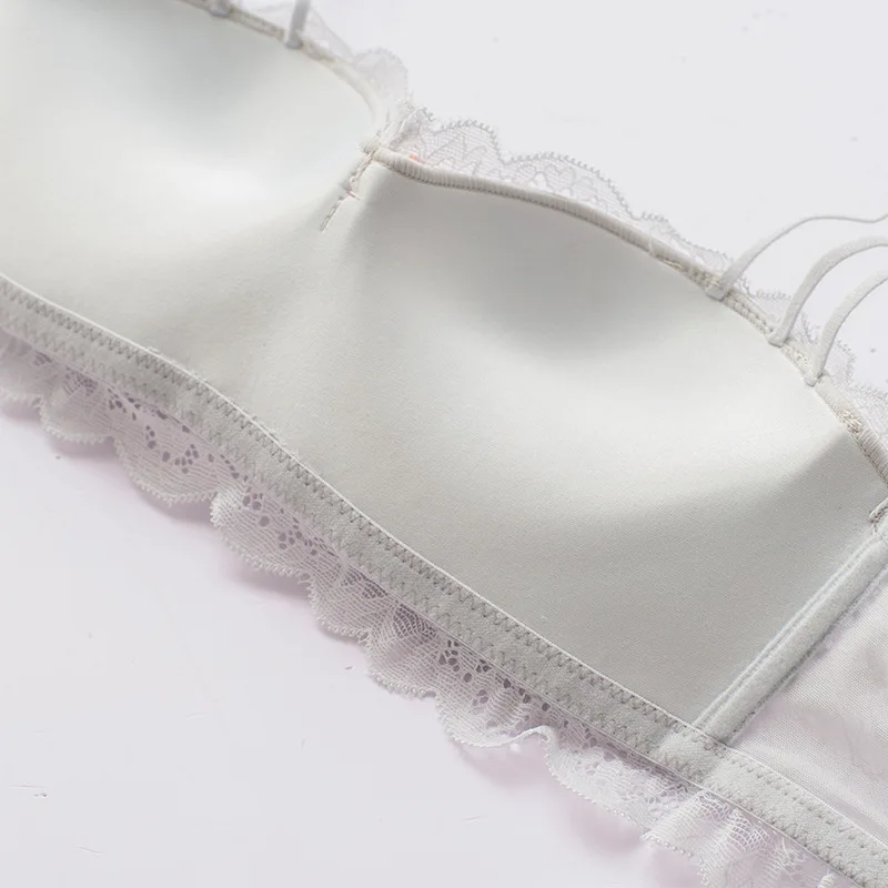 Комплект женского кружевного нижнего белья с чашками пуш ап|bra set|fashion bra setwireless set |