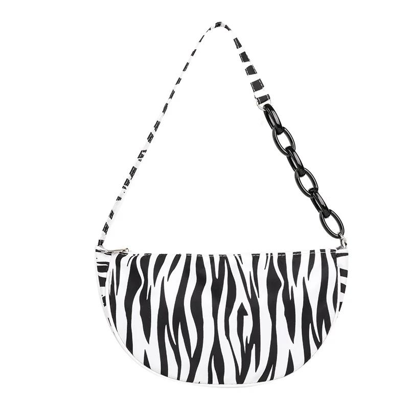 

Popular Small Bag Female 2021 New Net Red Tide Small Fresh Simple Casual Dumpling Bag Fashion Messenger Bag