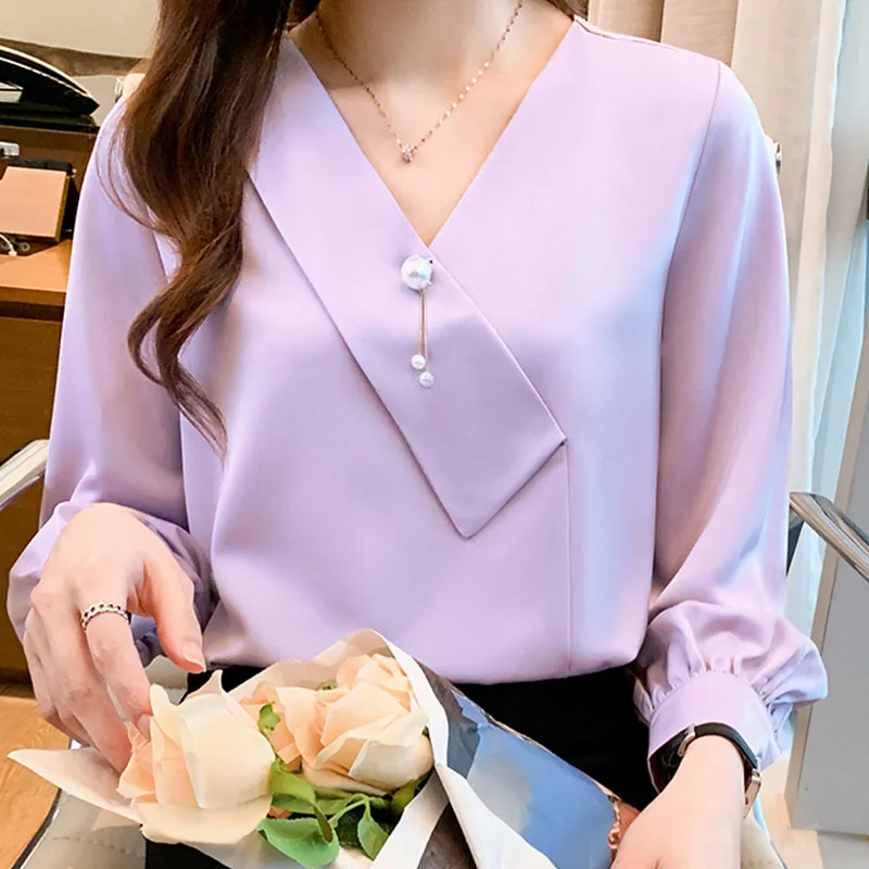 Женская шифоновая рубашка белая или фиолетовая атласная во французском стиле с