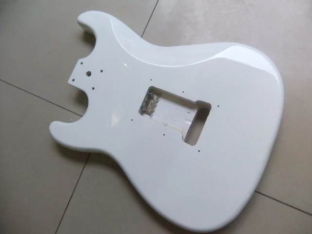 Оптовая продажа корпус гитары для электрогитары Stratocaster 130615-25 | Спорт и