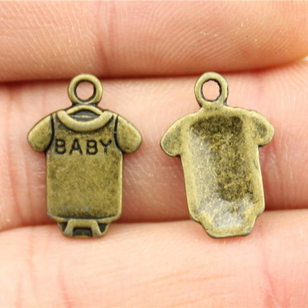 

20pcs 17x12mm Pendant Baby Cloth Baby Cloth Charm Pendants For Jewelry Making Antique Silver Color Baby Cloth Pendants
