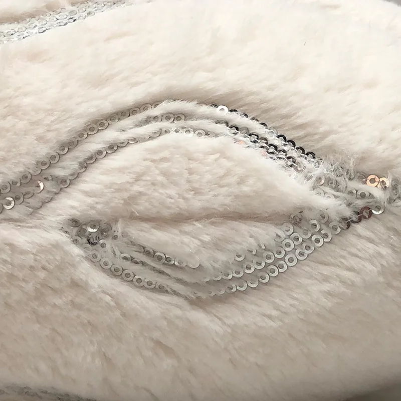 Наволочка для подушки Наволочки с блестками и волнистой вышивкой плюшевые