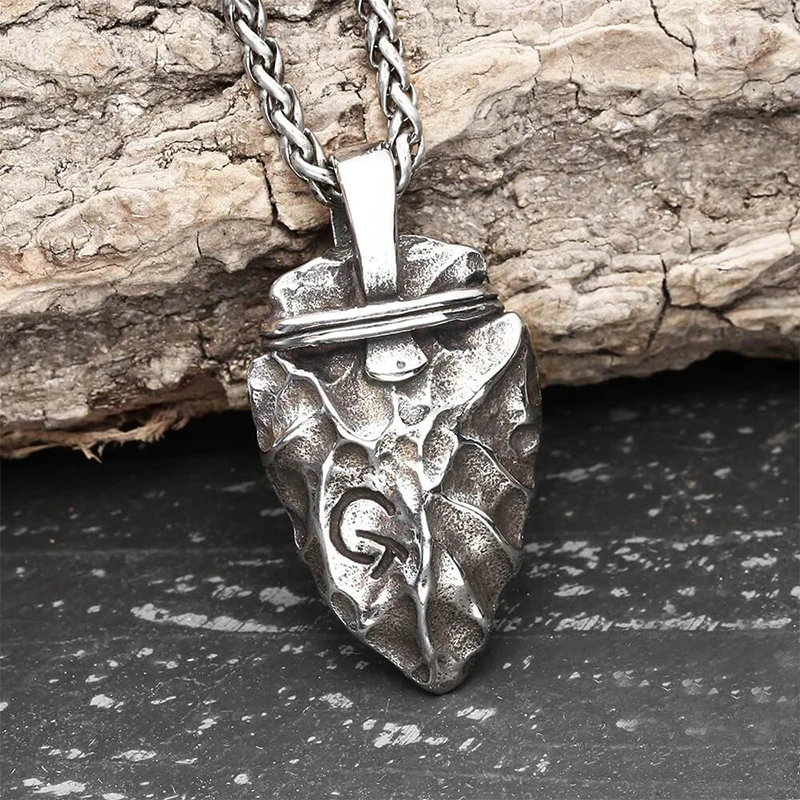 

Hip Hop Rock Punk Mythology Ethnic Viking Shield Pendant Necklace Men's Party Jewelry Holiday Gift Wholesale