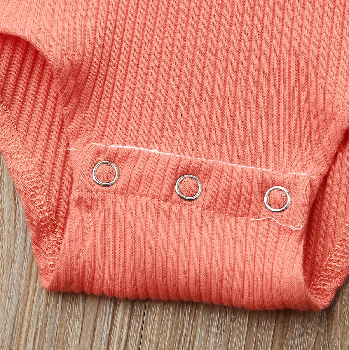 Комбинезон для новорожденных девочек Вязаный комбинезон в полоску с бантом 2