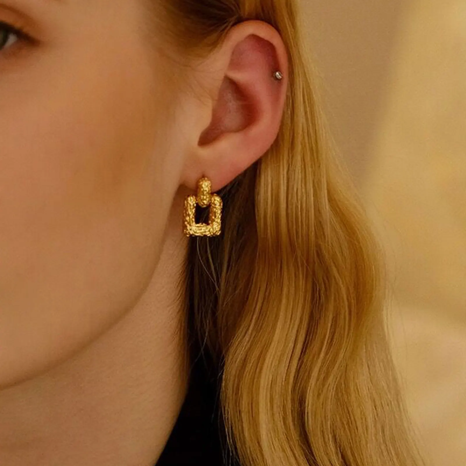 

Small Square Drop Earring Hammered 18K Gold Plated Geometric Dangle Earrings for Women