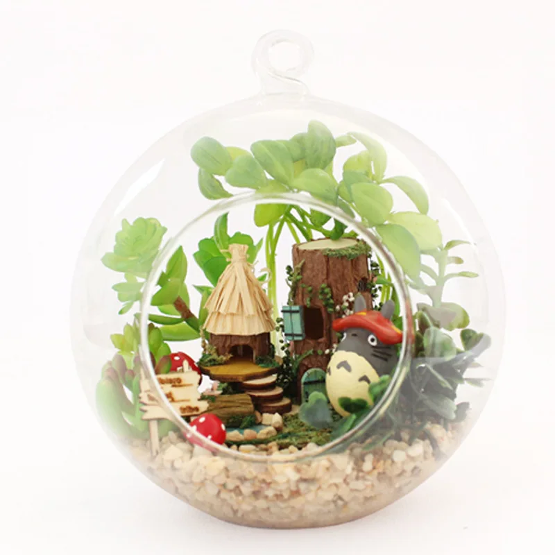 

Zhi Fun House handcrafted diy hut glass ball elf tribe to send friends and classmates birthday gifts.