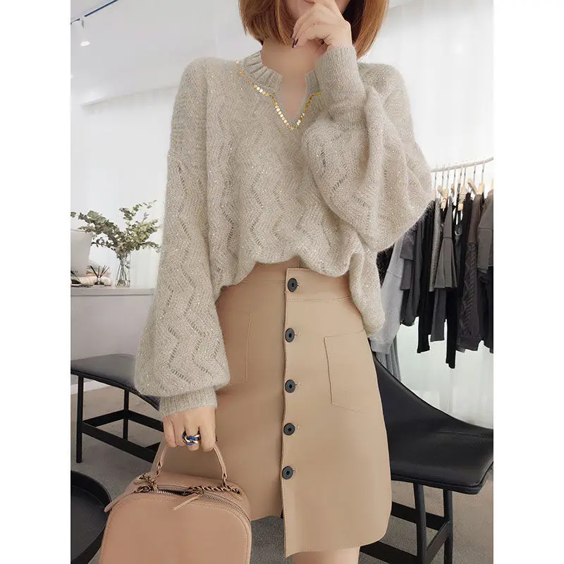 

Apricot color base knitted sweater female Korean version lazy wind loose pullover sweater female 2020 winter new coat