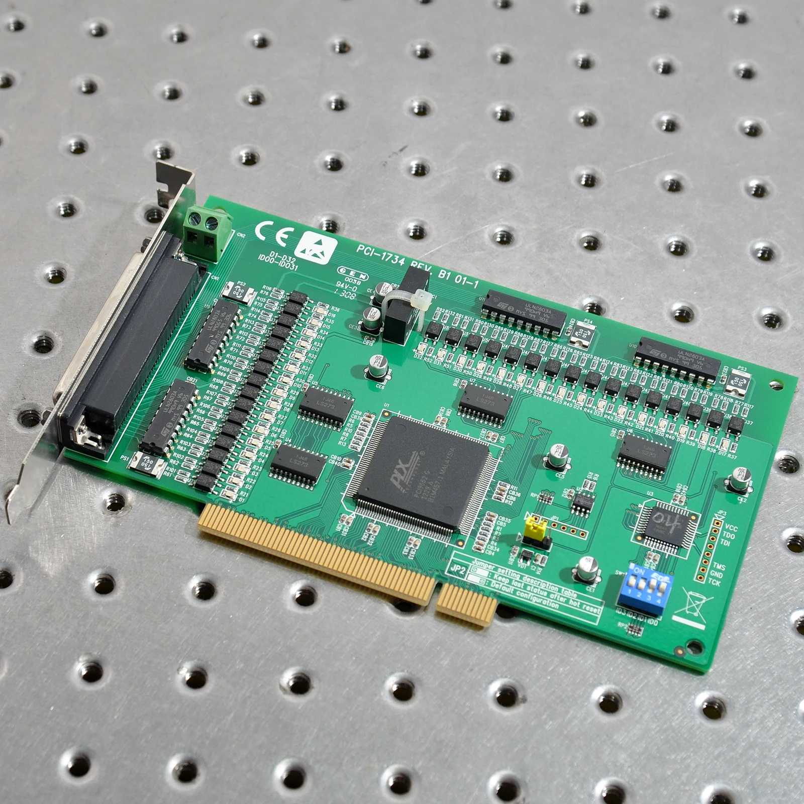 PCI-1734 REV.B1 01-1 D1-D32 ID00-ID031 Acquisition card