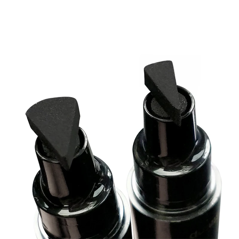 1 Pcs Double-Headed Seal Black Eyeliner Triangle Seal Eyeliner 2-in-1 Waterproof Eyes Make Kit with Eyeliner Pen and Stamp TSLM2