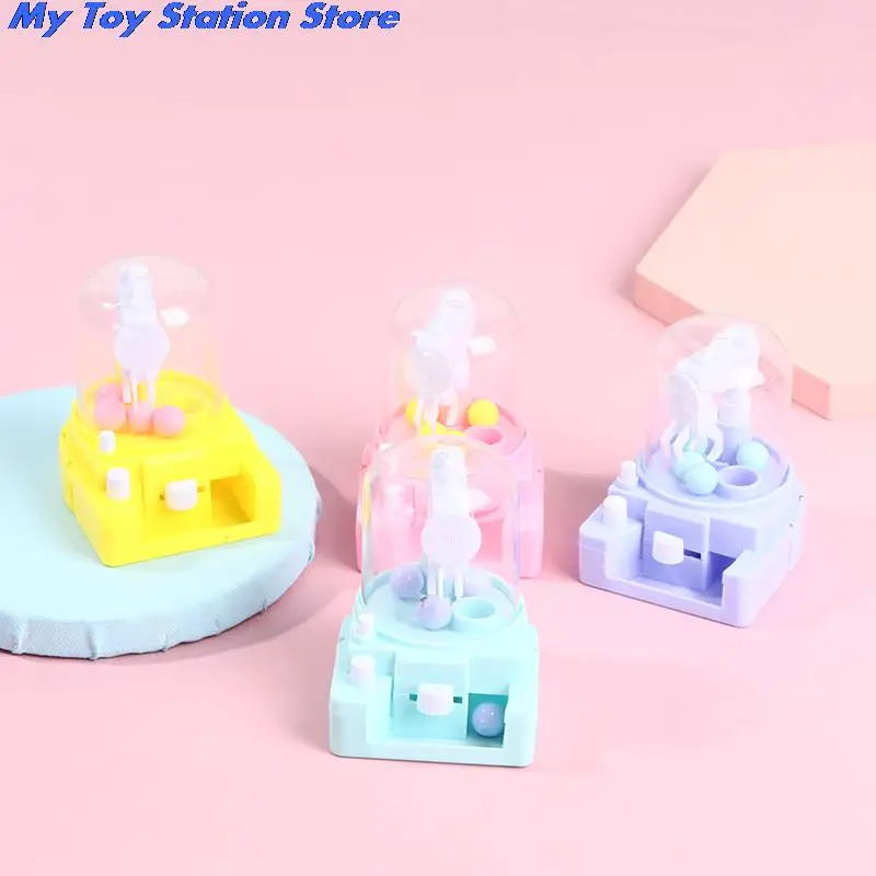 

Mini Clip Candy Machine Small Twisting And Catching Machine Educational Toys Kids Toy Warehouse Price Birthday Christmas Gift