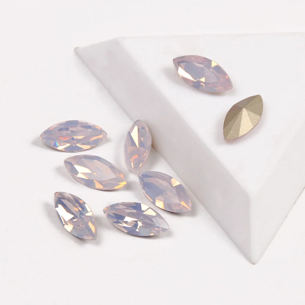 

YANRUO Rose Water Opal Color K9 Glitter Glass Rhinestones Navette Shape PointBack Nail Rhinestone Making Beads DIY Nail Art Gems