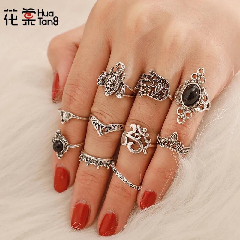 Женское кольцо в стиле стимпанк серебряное с орнаментом слоном короной и резными