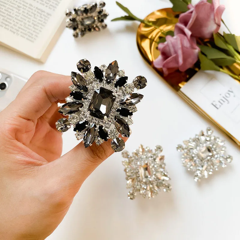 

Rhinestone Lazy Stand Fashion Ins Wind Paste Type Folding Mobile Phone Stand Expanding Phone Grip For iphone XS 11 pro max