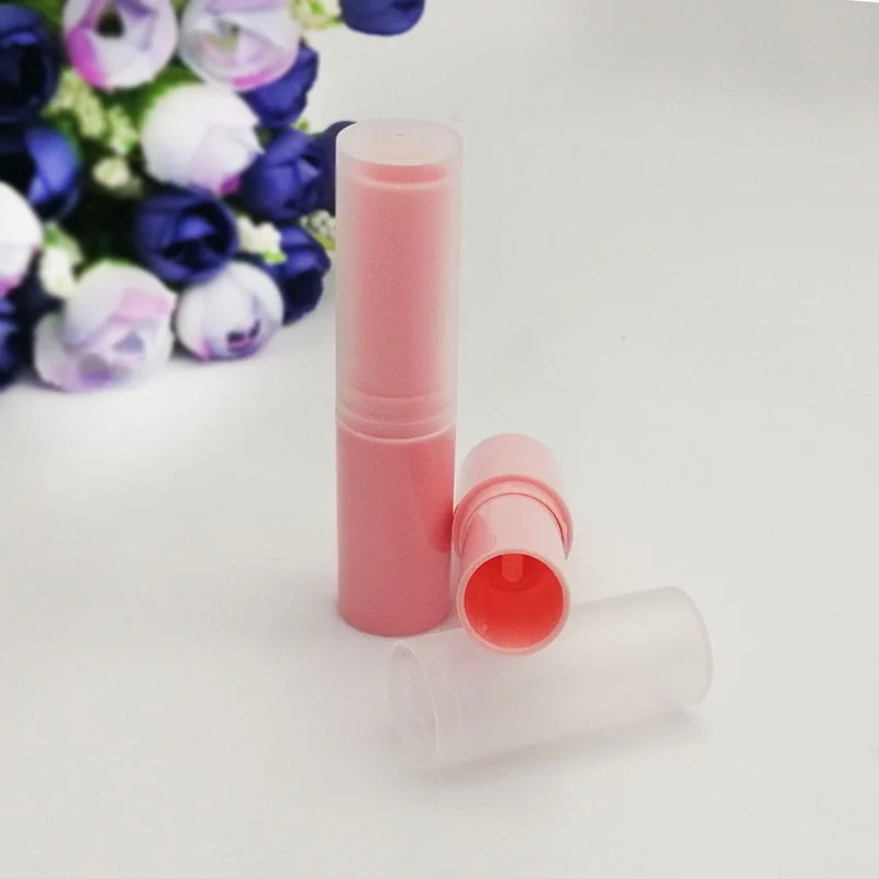 Розовый 50pcs plastic lip balm tube Slender cylindrical Lipstick tube rotating Directly filled with frosted lid White yellow red pink - Цвет: Розовый
