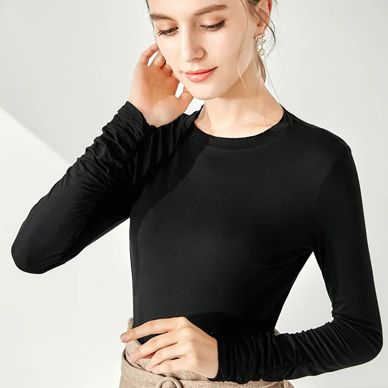 

T-shirt with round neck and new European products in autumn and winter