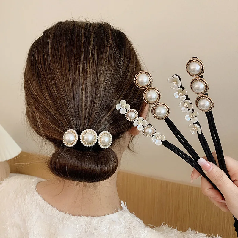 

Woman Elegant Pearl Hair Bun Maker Tool Girl Flower Pontail Band Hairstyle Donut Hair Accessories Braider Twist Headwear