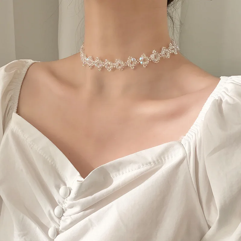 

Korean Version of Cold Wind Illusion Crystal Necklace for Women Simple High-end Sense of Clavicle Chain Short Necklace Jewelry